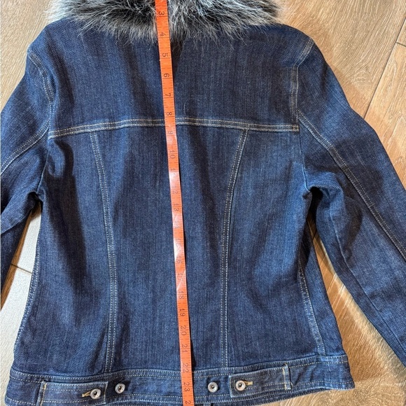 I.N.C. Denim jacket  with faux fur removable collar size small - Picture 7 of 11